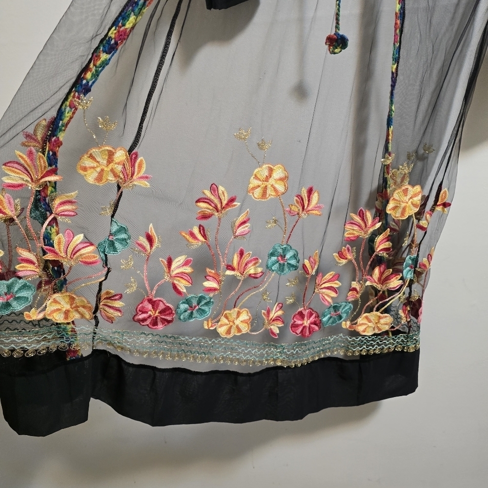 Mesh Floral Embroidered Long Sleeves Sheer Kimono - Picture 12 of 12
